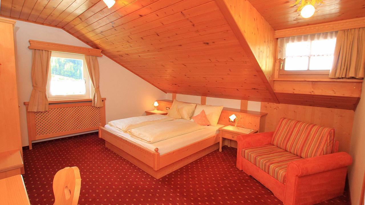 Bed And Breakfast Iman Santa Cristina Val Gardena Bagian luar foto